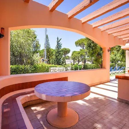 In With Pool Near Vilamoura